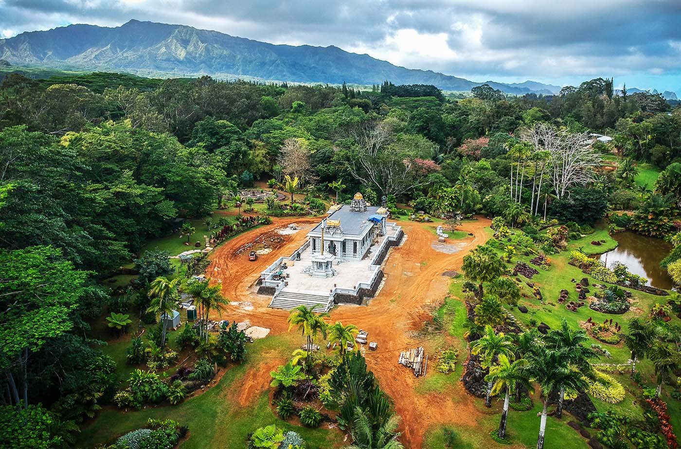 visit hindu temple kauai